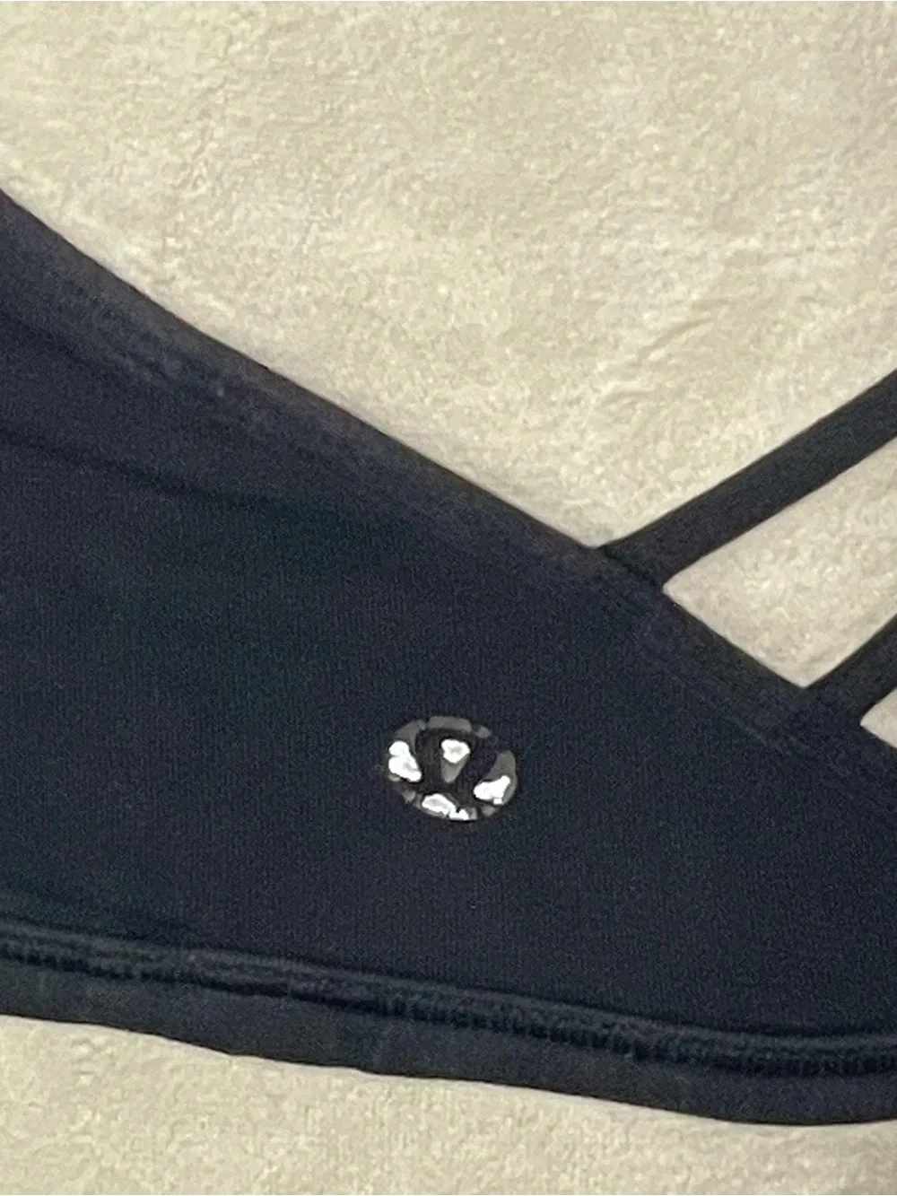 lululemon athletica Black Double-Strap Scoop Sports Bra - Picture 5 of 5